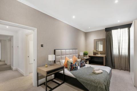 3 bedroom flat for sale - Collingham Road, London, SW5