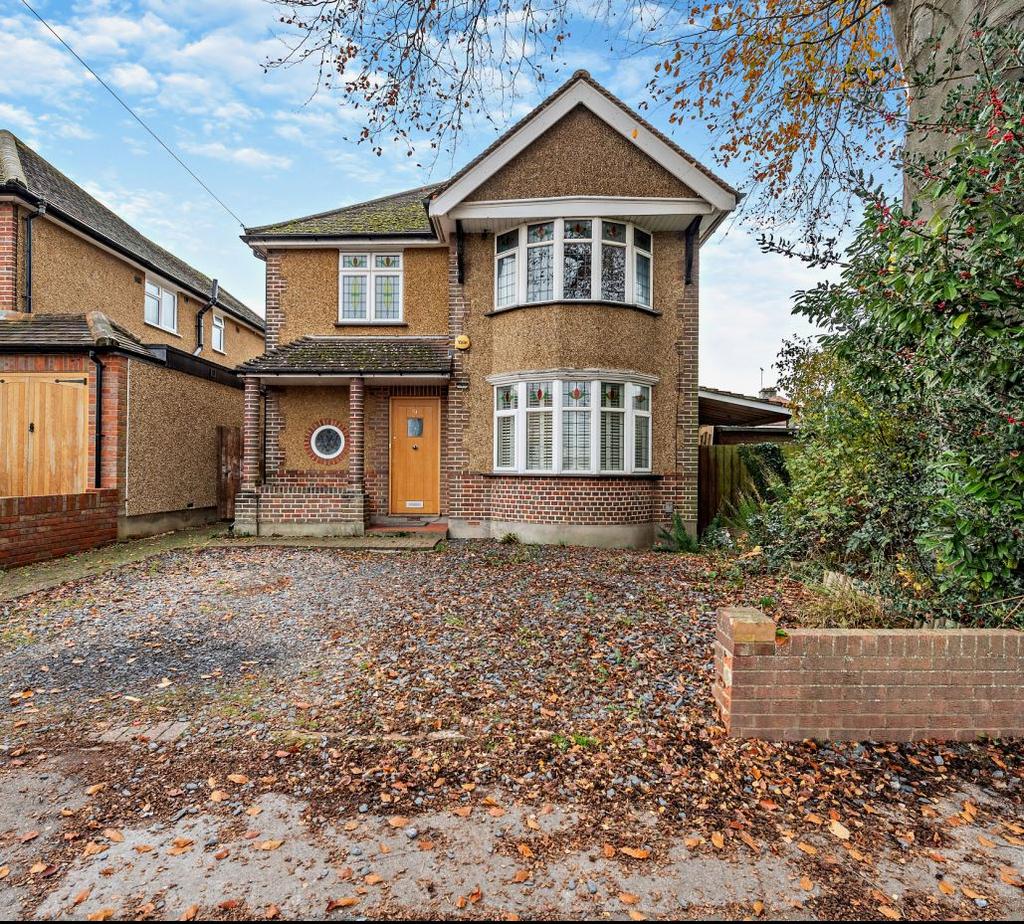 Durrants Drive, Croxley Green, Rickmansworth, WD3 4 bed detached house for sale £1,050,000