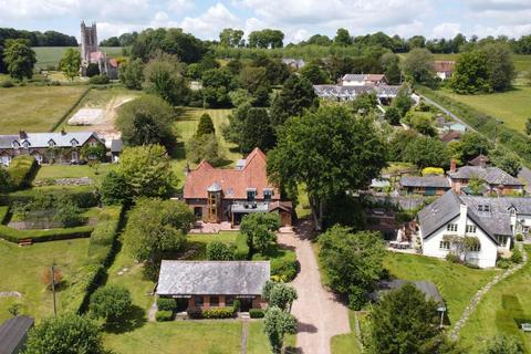 5 bedroom detached house for sale, Brookside, Northington, Alresford