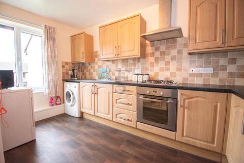 2 bedroom flat for sale - Fern Close, Thurnby