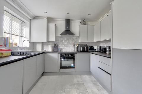 19 Barberry, Coulby Newham, Middlesbrough, TS8 0XG