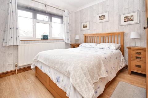 3 bedroom semi-detached house for sale, Sowood Lane, Ossett, West Yorkshire