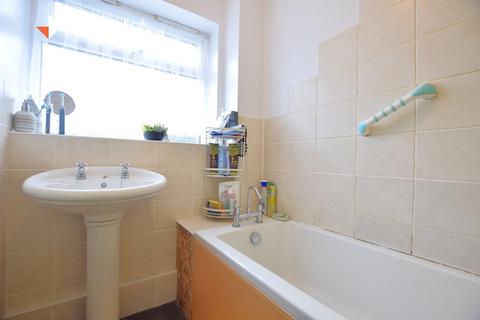 4 Albany Chase, Clacton-on-sea, CO15 6HD
