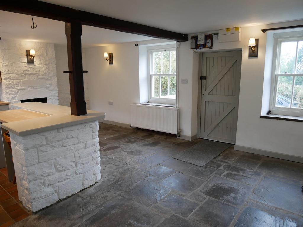 Open Plan Kitchen/Dining/Sitting Area