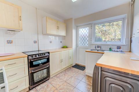 3 bedroom end of terrace house for sale - Honiton Road, Llanrumney, Cardiff. CF3