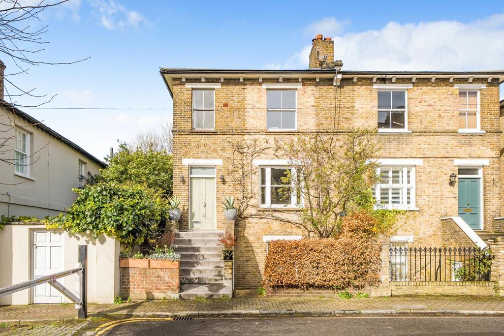 Spencer Walk, Putney 4 bed terraced house for sale £1,775,000