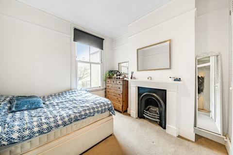 Flat 3, 19 Vardens Road, London, SW11 1RQ