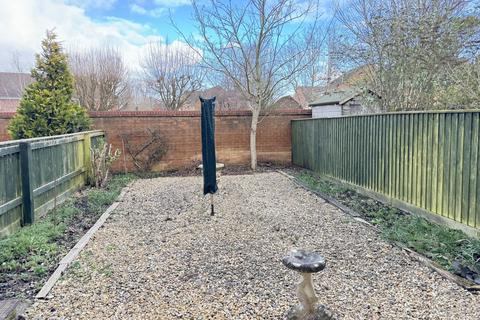 65 Cloverfields, Gillingham, SP8 4UR