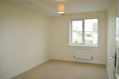 2 bedroom apartment to rent - Giles House, Bells Hill Green, SL2