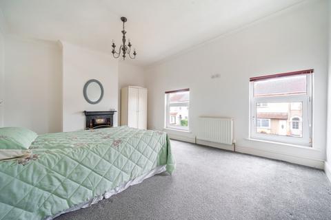 122 Welholme Road, Grimsby, DN32 0NG