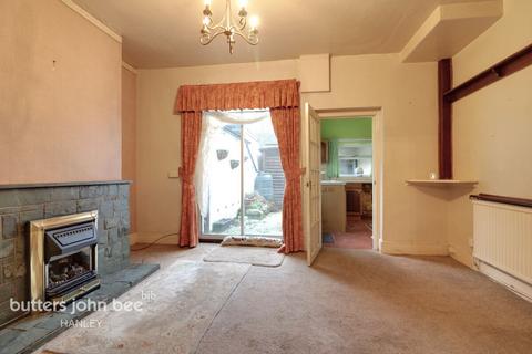 4 bedroom terraced house for sale, Stockwell Street, Leek ST13 6DH