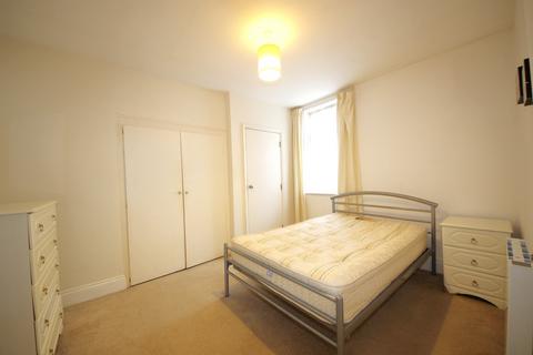 1 bedroom ground floor flat to rent, R L Stevenson Avenue, Bournemouth,