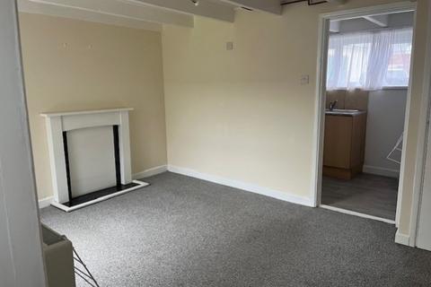 2 bedroom terraced house to rent, Rashleigh Place, St. Austell, Cornwall, PL25