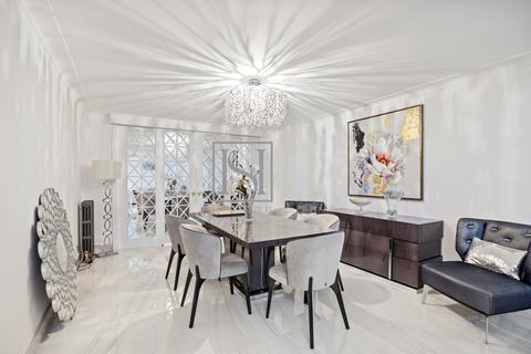 8 bedroom detached house for sale, Robin Hood Lane, SW15