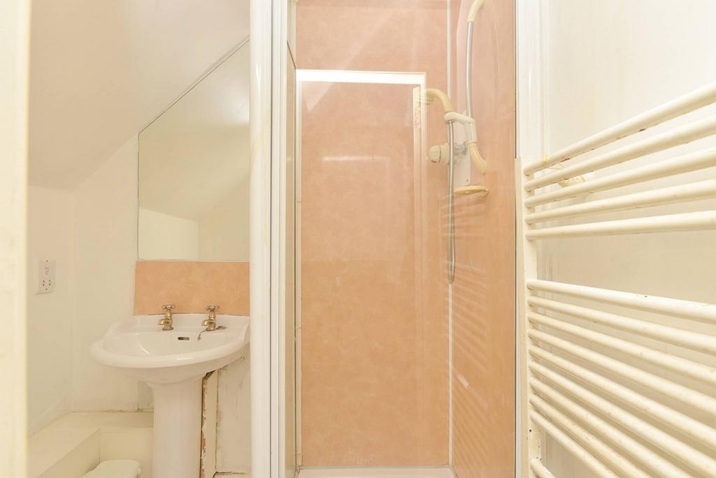 MFL8232587 718.jpg