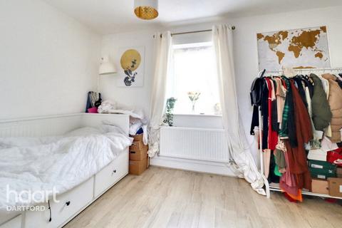 2 bedroom coach house for sale - Foster Drive, Dartford