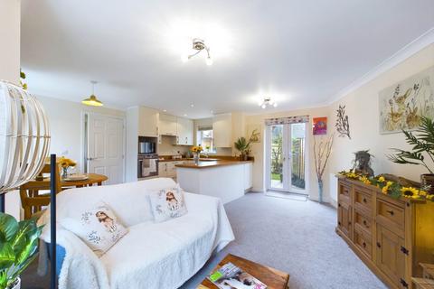 2 bedroom semi-detached house for sale, St Dunstans Close, Princes Risborough HP27