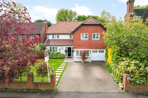 4 bedroom detached house for sale, Woodside Avenue, Walton-on-Thames, KT12