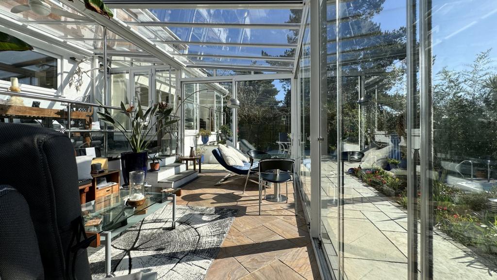 Garden Room