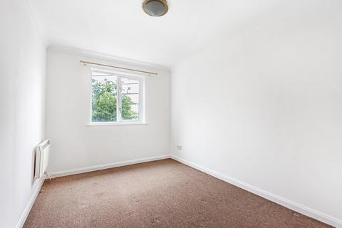 1 bedroom flat to rent, Regents Court, Sopwith Way, Kingston Upon Thames, KT2