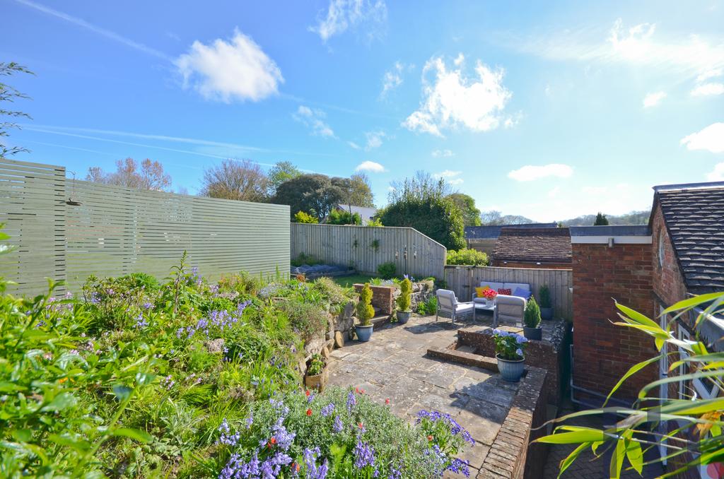 Raised Terrace Courtyard.JPG