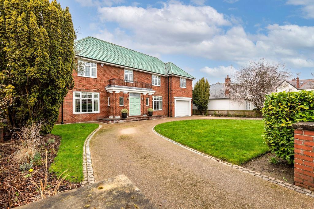 The Drive, Gosforth, Newcastle upon Tyne 4 bed detached house for sale