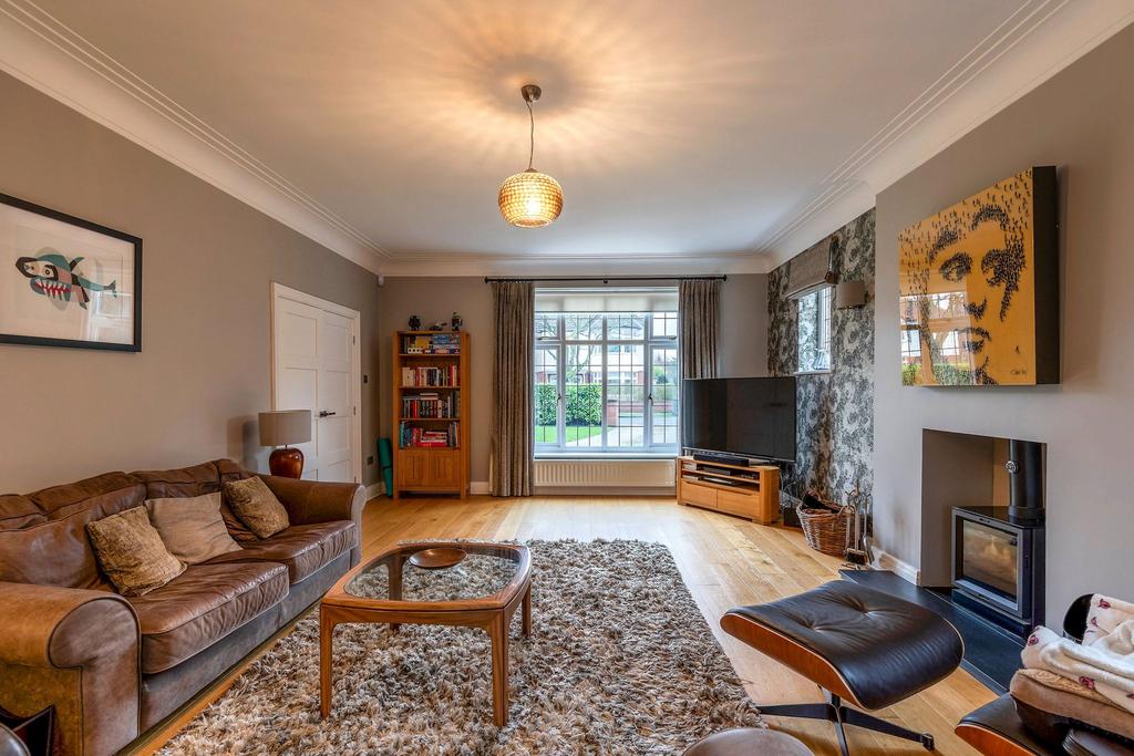The Drive, Gosforth, Newcastle upon Tyne 4 bed detached house for sale