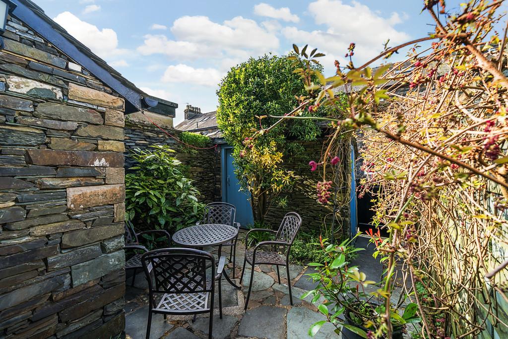 Courtyard Patio