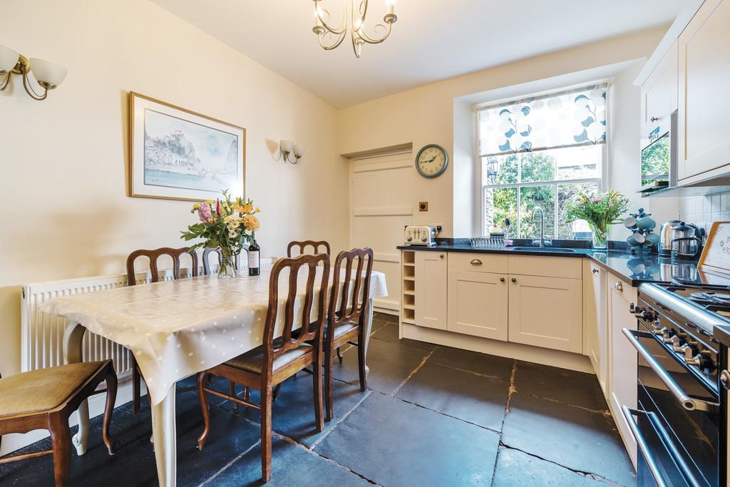 Breakfast Kitchen
