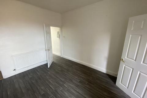 2 bedroom terraced house to rent, Bright St, Crewe