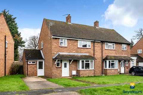 39 Almond Close, Guildford, GU1 1NW