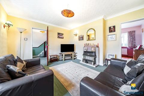 39 Almond Close, Guildford, GU1 1NW
