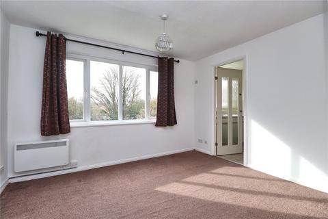 2 bedroom flat for sale - Woking, Surrey GU21