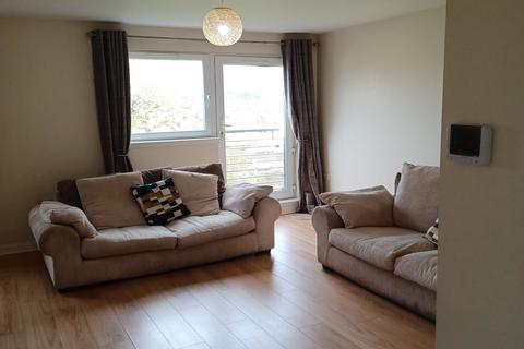 2 bedroom flat to rent, Curle Street, Glasgow G14