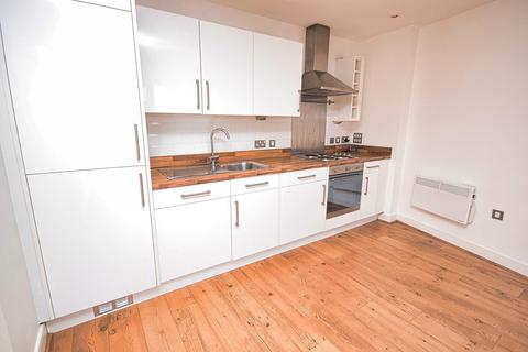 1 bedroom flat for sale, Cornwood House, Dickens Heath B90