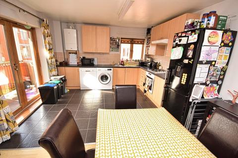 2 bedroom apartment for sale, Shorters Avenue, Yardley Wood B14