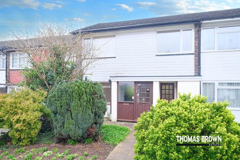 8 Rye Field, Orpington, BR5 4PA