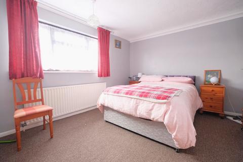 15 Westbrook Drive, Orpington, BR5 4QB