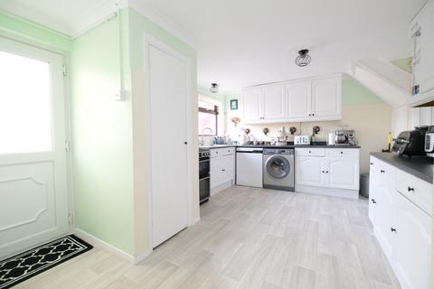 15 Westbrook Drive, Orpington, BR5 4QB