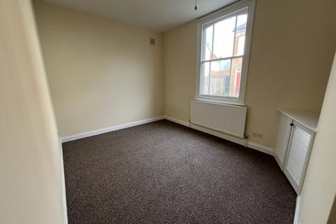 1 bedroom flat to rent - Queen Street, Louth, LN11 9BL