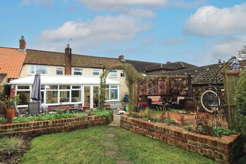 6 Burgate, North Newbald, York, YO43 4SG