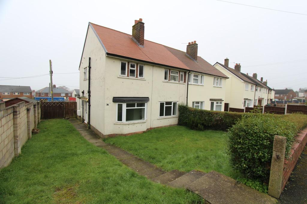 Third Avenue, Gwersyllt 3 bed semidetached house for sale £130,000