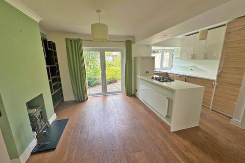 3 bedroom semi-detached house for sale, The Twitten, West Sussex BN42