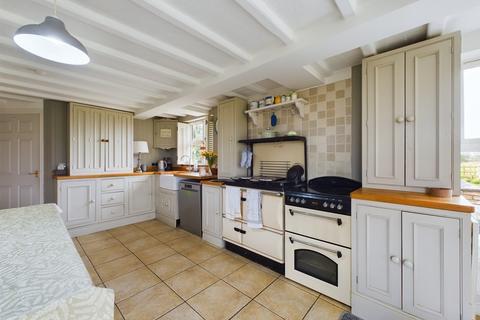 5 bedroom detached house for sale - Daisy Lane, Rossett, Wrexham