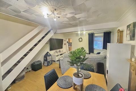 2 bedroom terraced house for sale, John Street, Maesteg, Bridgend. CF34 0BL