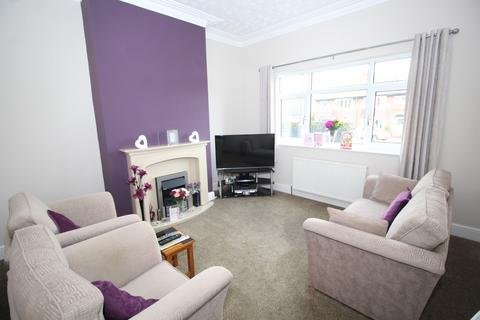 3 bedroom semi-detached house for sale - High Green Road, Altofts