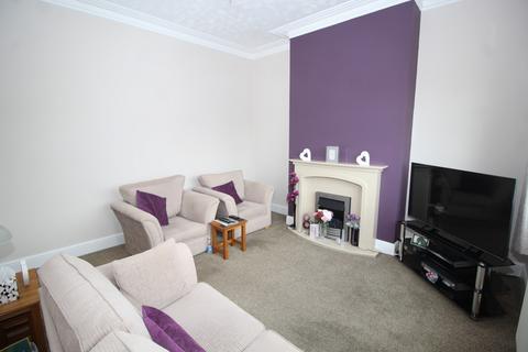 3 bedroom semi-detached house for sale, High Green Road, Altofts