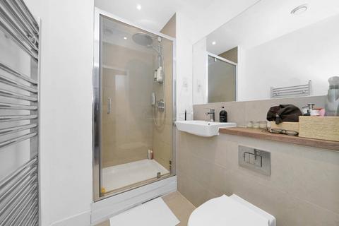 Flat 3, Vallans Court 6 Anderson Square, London, E3 3XN
