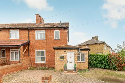 4 bedroom end of terrace house to rent - St Albans Grove, Carshalton, SM5