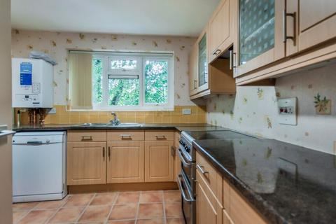 3 bedroom flat to rent, 5 Gilldown Place, Birmingham B15